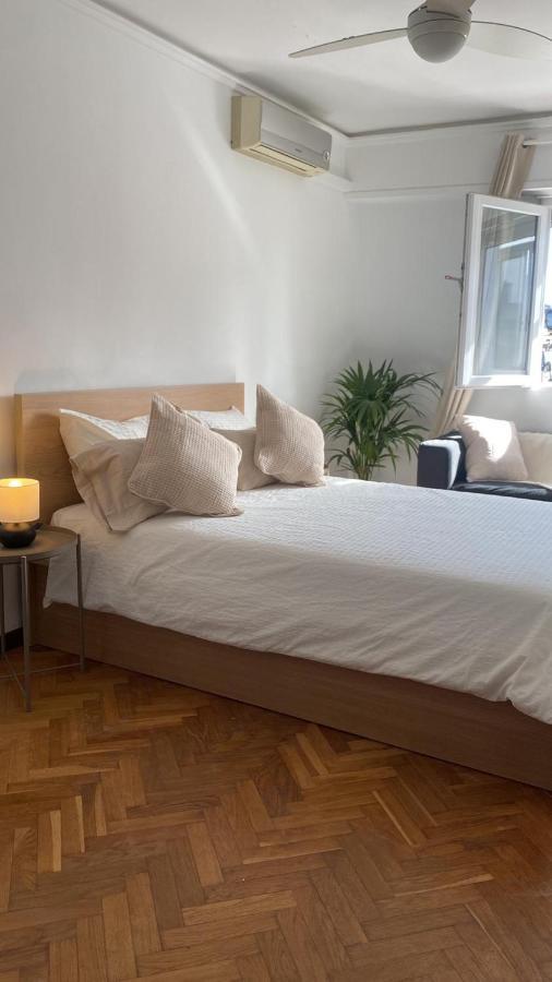 Your Sunny & Spacious Portview Home バレンシア エクステリア 写真