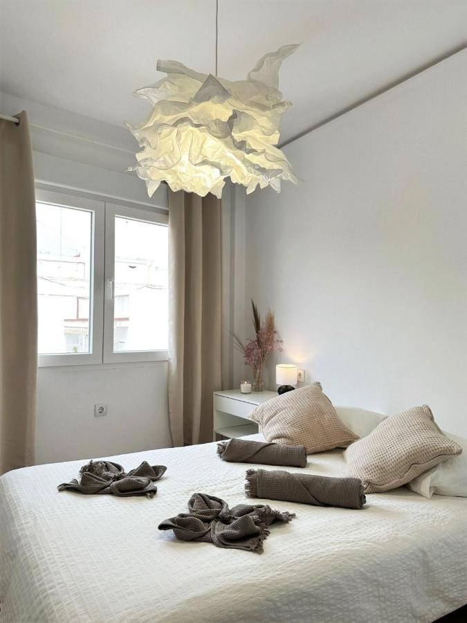 Your Sunny & Spacious Portview Home バレンシア エクステリア 写真